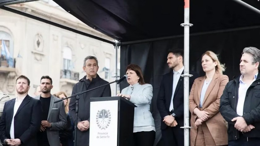 Patricia Bullrich lanzó el Plan Bandera contra la inseguridad en Rosario