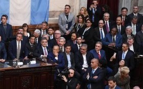 Política