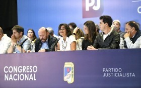 Política