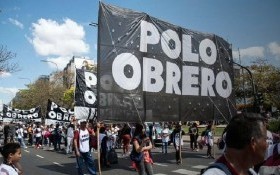 País