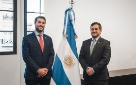 Política