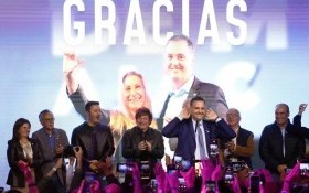 Política