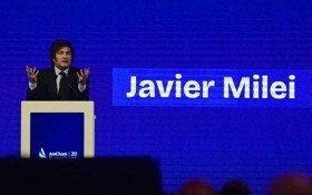 País