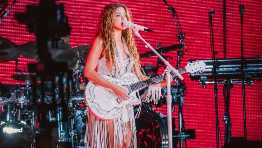 Tras el diluvio, Shakira cerró en Córdoba ante 120 mil personas