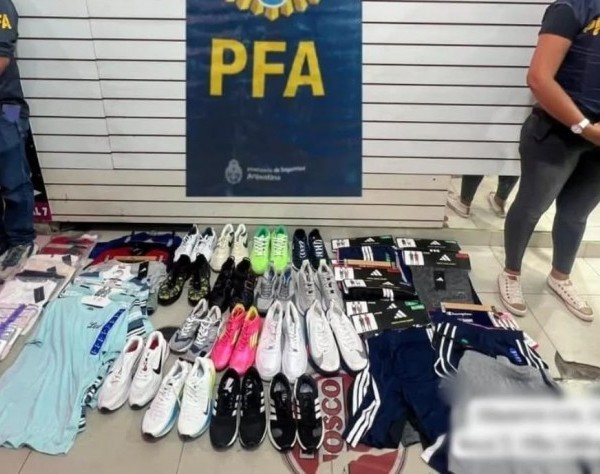 La Matanza: 16 extranjeros ilegales detectados y cuatro detenidos en una feria clandestina