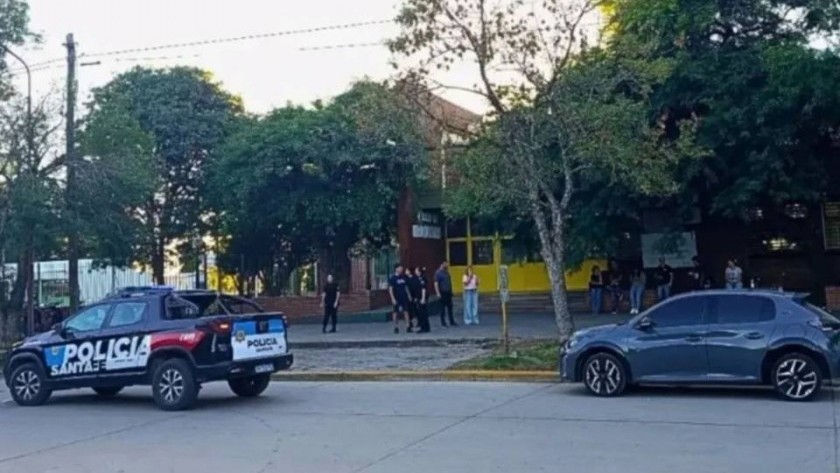 Un alumno fue armado a un colegio de Santa Fe y mató a un compañero