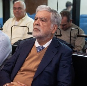 Política