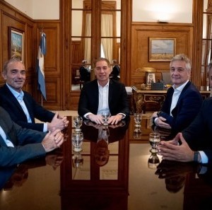 Política