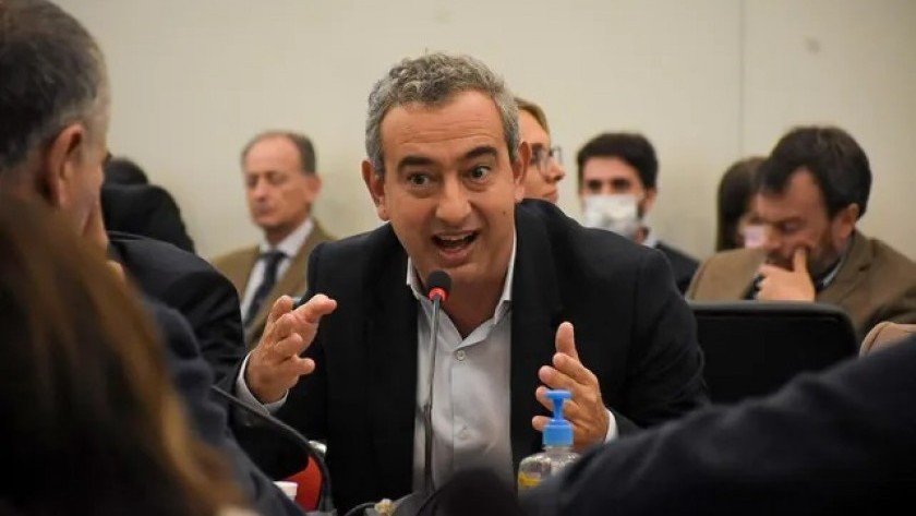 Javkin defendió la boleta única frente al rechazo oficialista