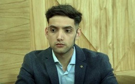 Política